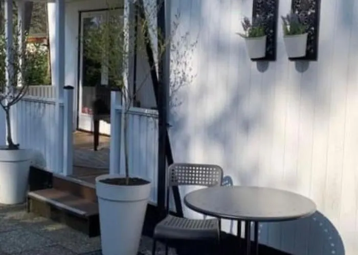 Celisa S Haeuschen By Interhome