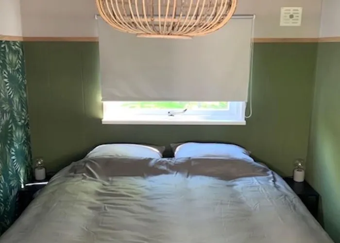 Celisa S Haeuschen By Interhome Hoenderloo